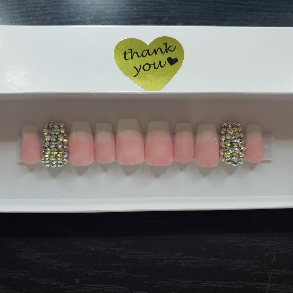 Press On Nails ❤